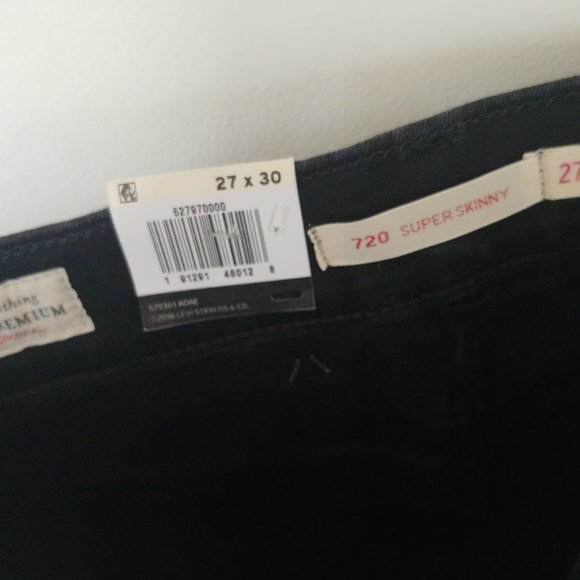 NEW with tags 720 high-rise super skinny black jeans - Levis - Picture 4 of 5